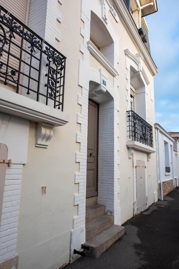 Ma Location Sablaise - Appart' Arago Apartment Les Sables-d'Olonne Bagian luar foto